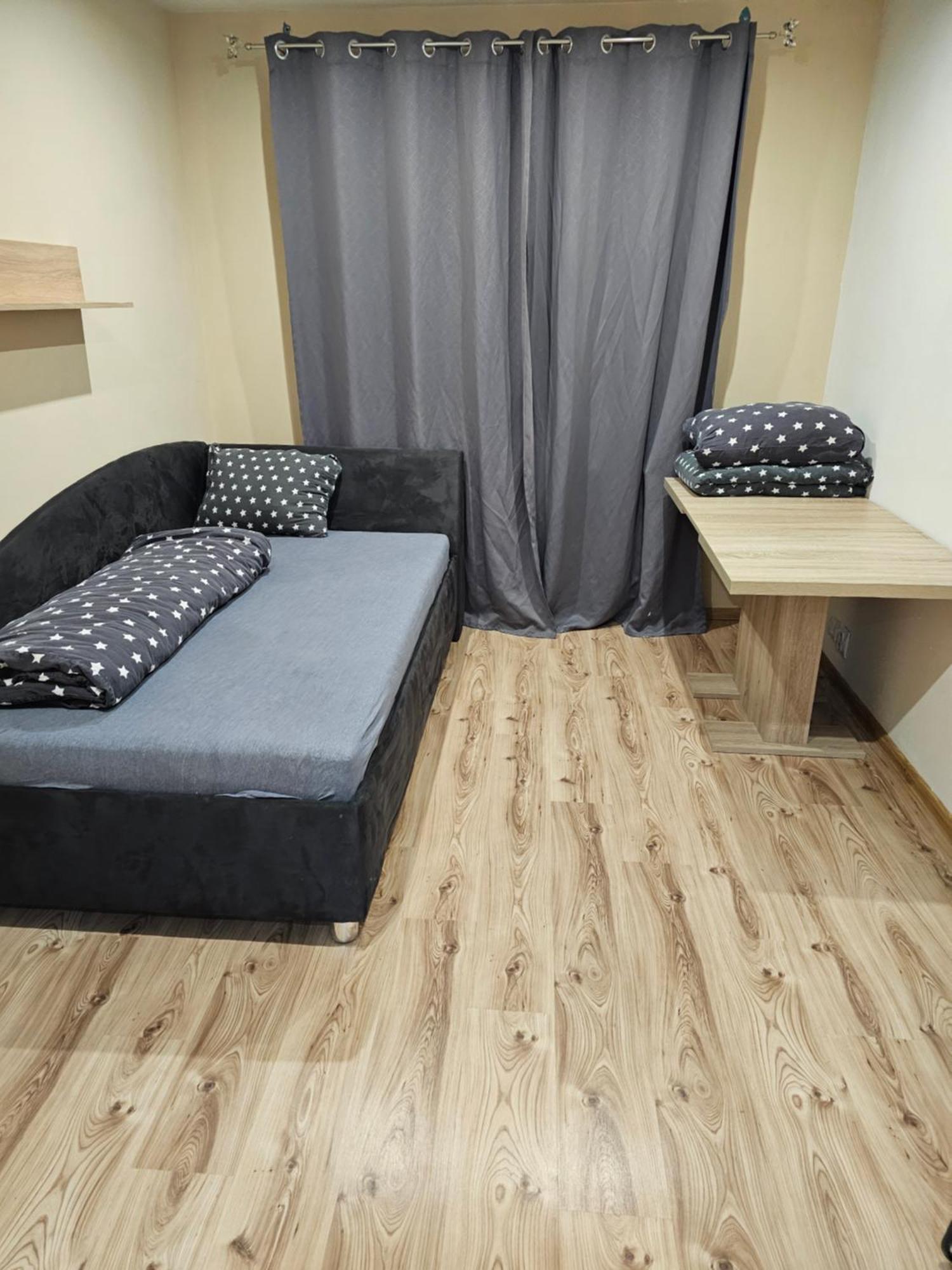 3 Izbovy Byt Prievidza Exterior foto